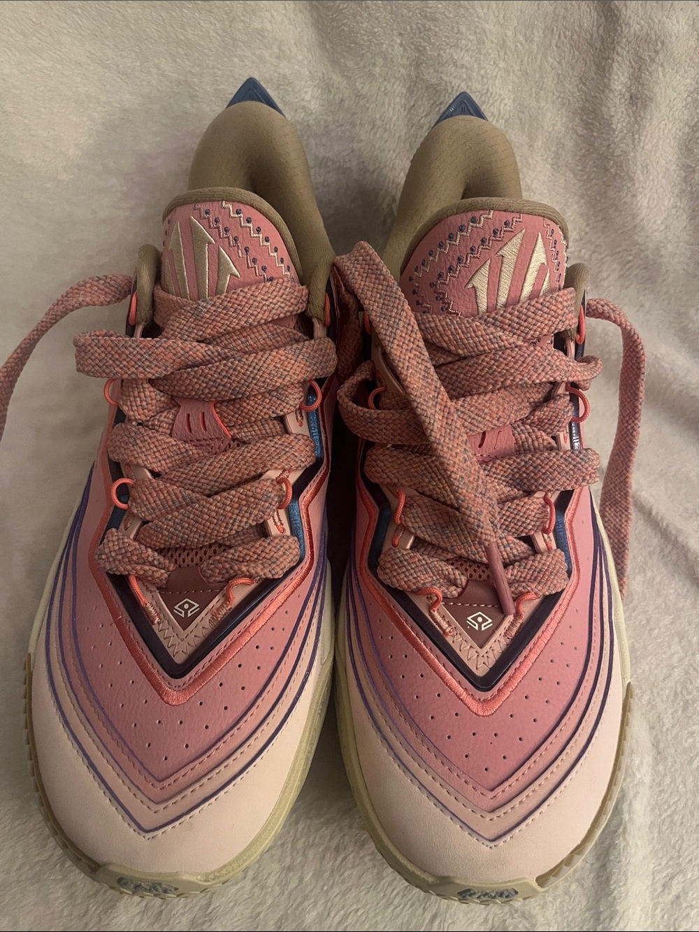 ANTA KAI 2 "Azurie" basketball shoes, Size 11 pink blue unisex men’s woman’s